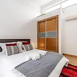 Serra E Mar Refuge In - Family Friendly Near The Arrabida Beachs