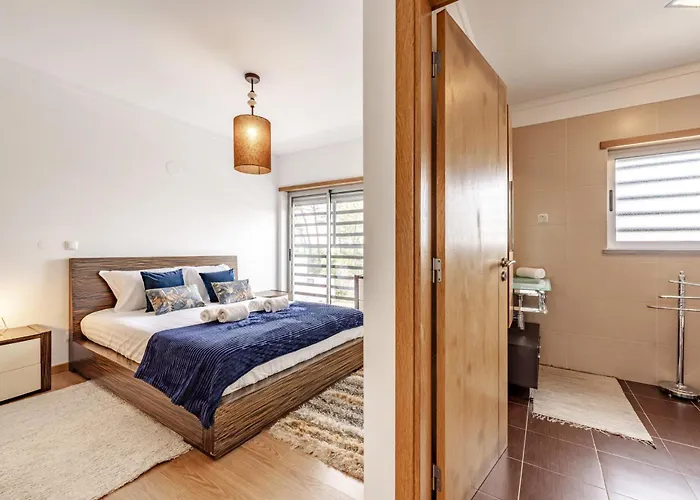 Serra E Mar Refuge In - Family Friendly Near The Arrabida Beachs Vakantiehuis