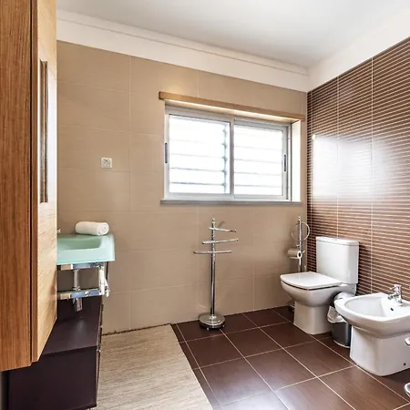 Serra E Mar Refuge In - Family Friendly Near The Arrábida Beachs *