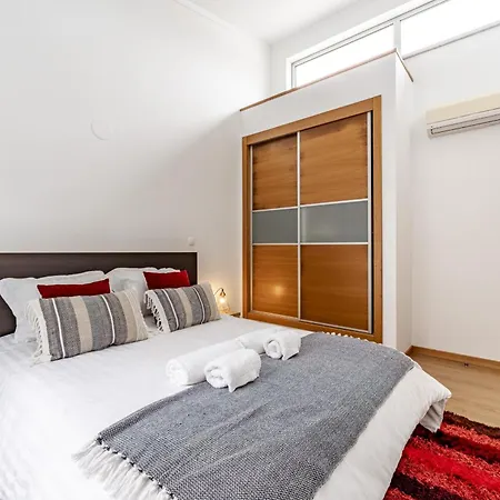 Serra E Mar Refuge In - Family Friendly Near The Arrabida Beachs