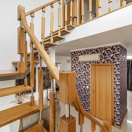 Serra E Mar Refuge In - Family Friendly Near The Arrábida Beachs *